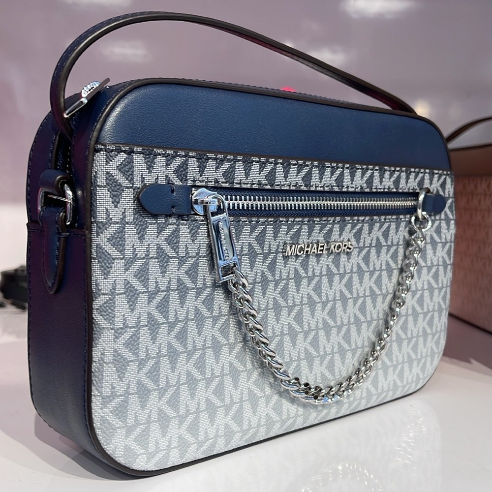 Michael Kors Jet Set Large Ombré Signature Logo EW Crossbody Body
Navy 
NWT - Picture 7 of 13